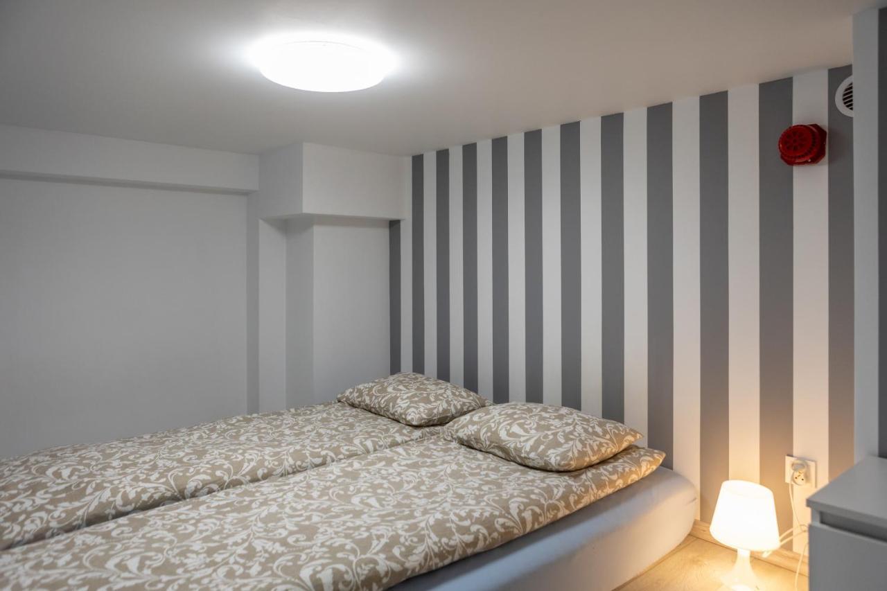 Studia Przy Lotnisku Od Wroclawapartament-Pl Ngoại thất bức ảnh