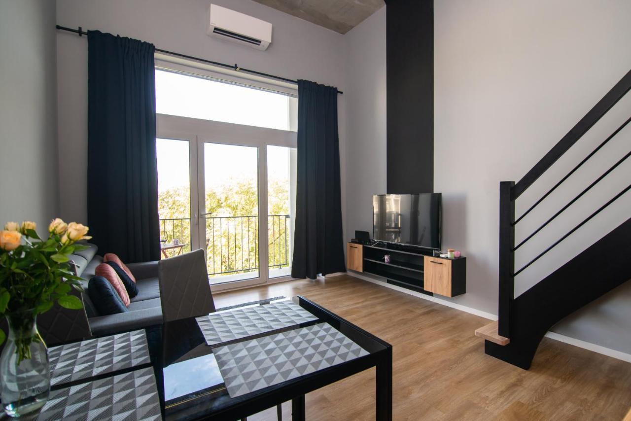 Studia Przy Lotnisku Od Wroclawapartament-Pl Ngoại thất bức ảnh