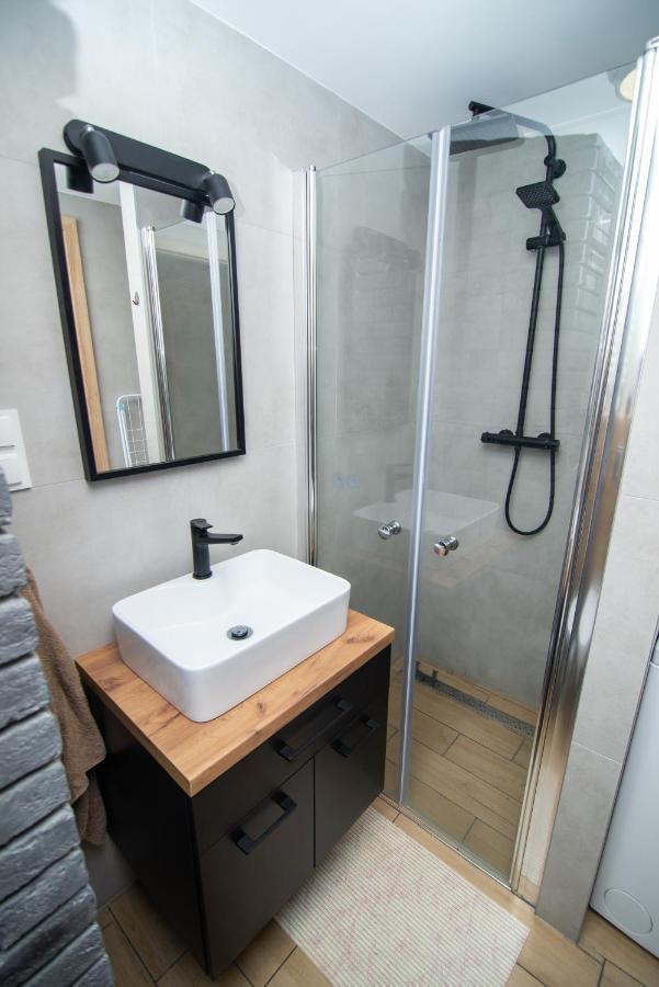 Studia Przy Lotnisku Od Wroclawapartament-Pl Ngoại thất bức ảnh