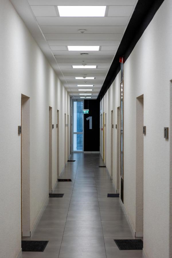 Studia Przy Lotnisku Od Wroclawapartament-Pl Ngoại thất bức ảnh